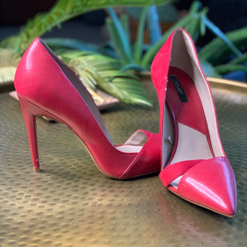 SOLD!!! Red Zara lightly worn pumps